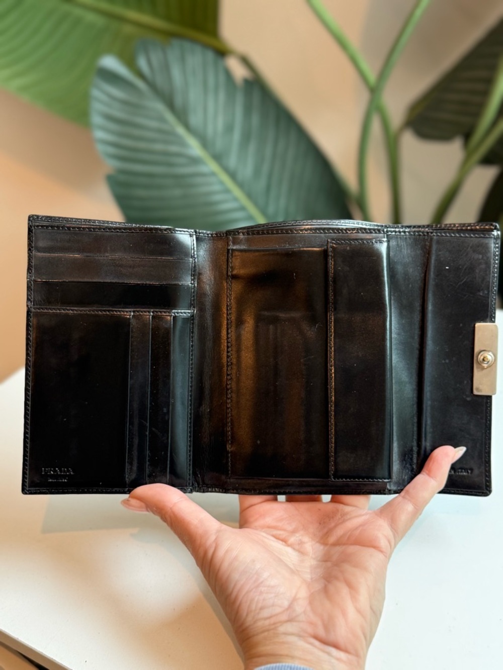 Prada ‘Vitello Leather Compact Wallet’ - Picture 7 of 11